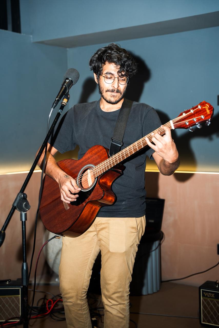 The Ultimate Indie Musician Guitar Course